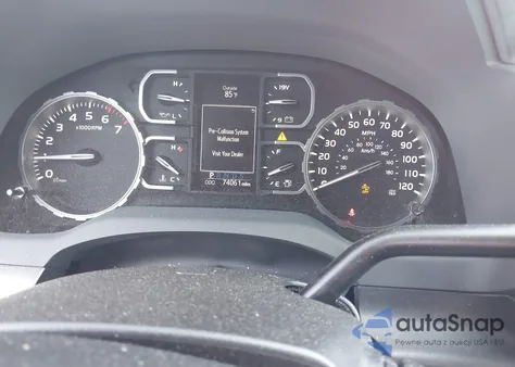 2018 Toyota Tundra Sr5 5.7L V8 from USA, damaged, VIN 5TFUY5F18JX704415